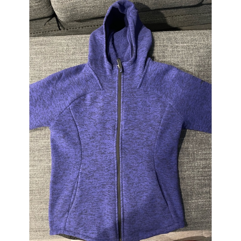 Girls Northface Fleece jacket size 14/16